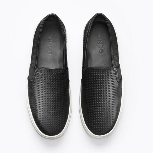 Vince Women’s Black Perforated Leather Blair Slip On Sneaker C5000L1 Size 6.5 - Picture 2 of 11